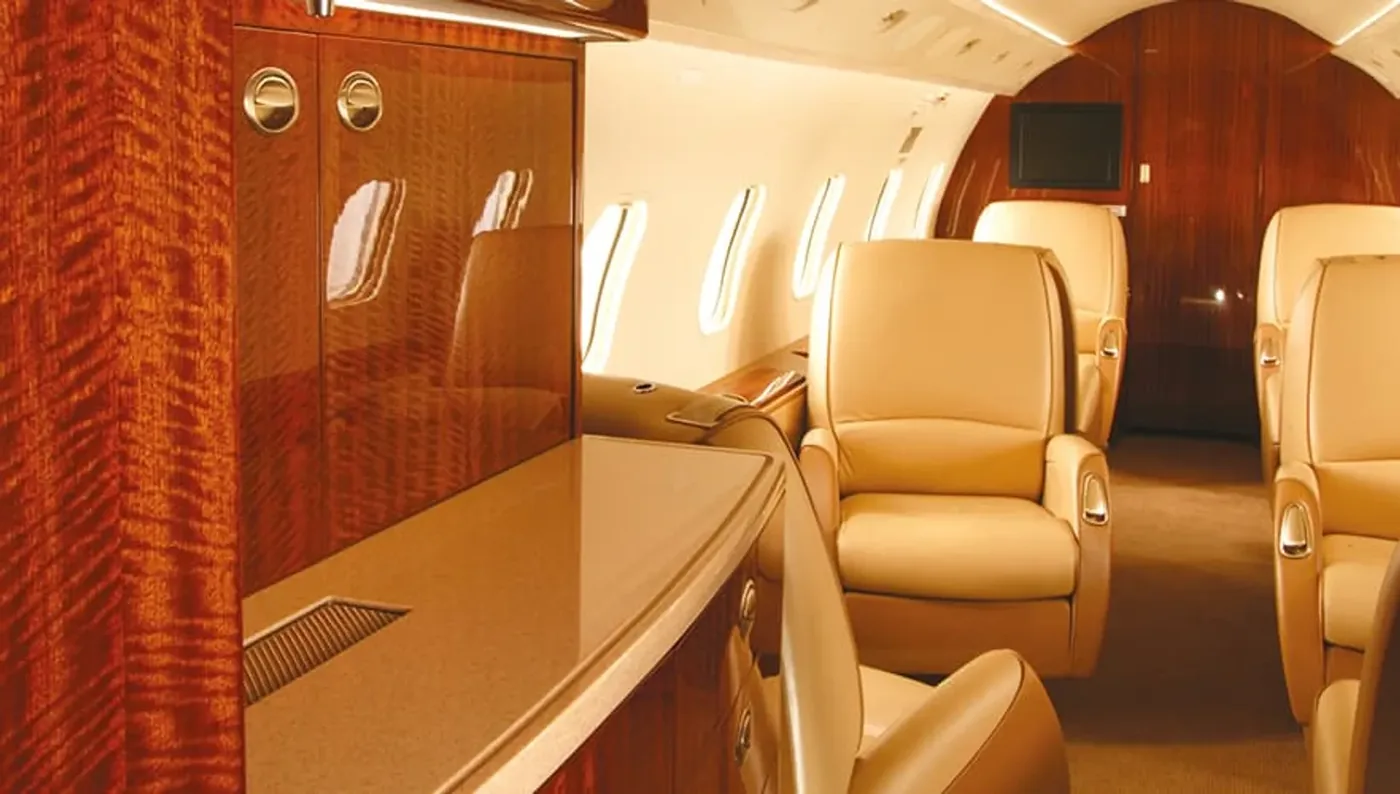 Bombardier Challenger 300 - location de jet privé