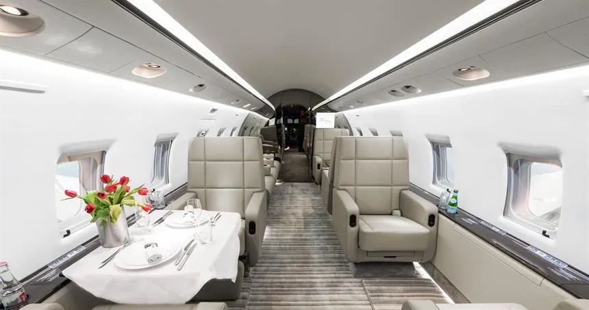 Bombardier Challenger 605, photo 3 - jet privé