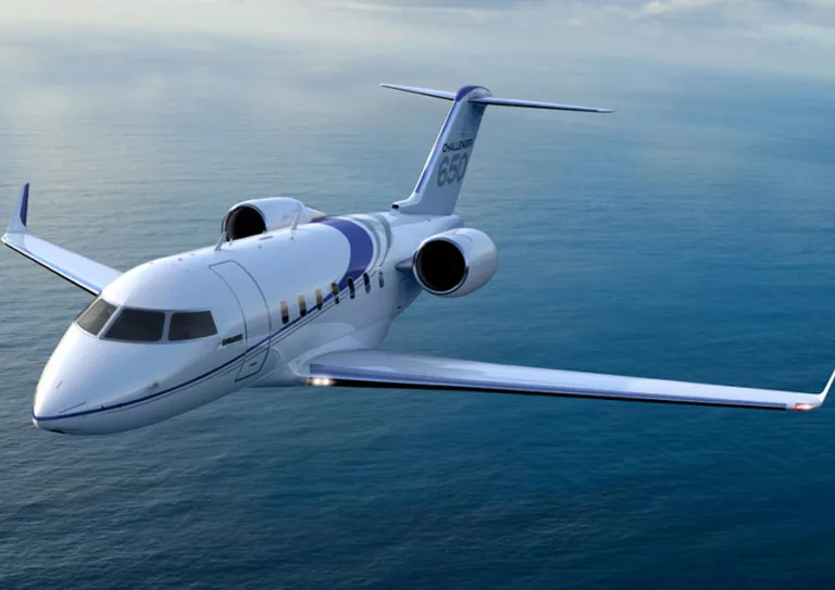 Bombardier Challenger 650 - location de jet privé