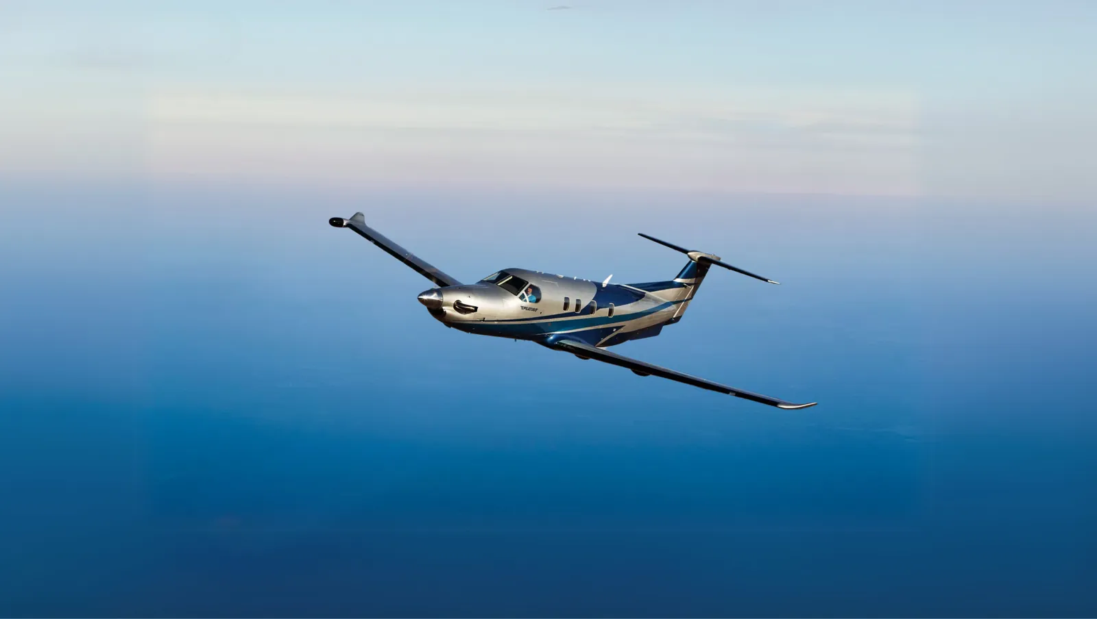 Pilatus PC-12 - location de jet privé